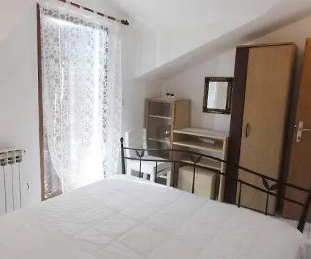 Gorana Apartment *