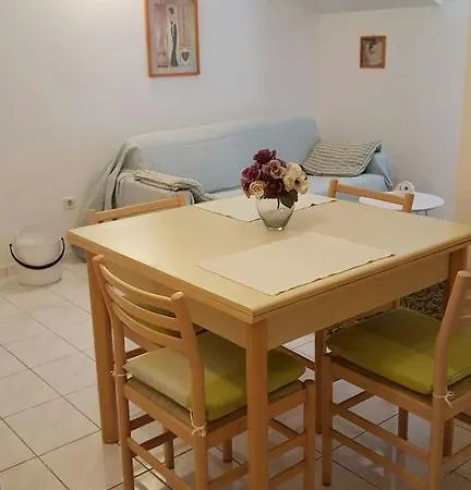 Apartment Gorana Jelsa (Hvar)